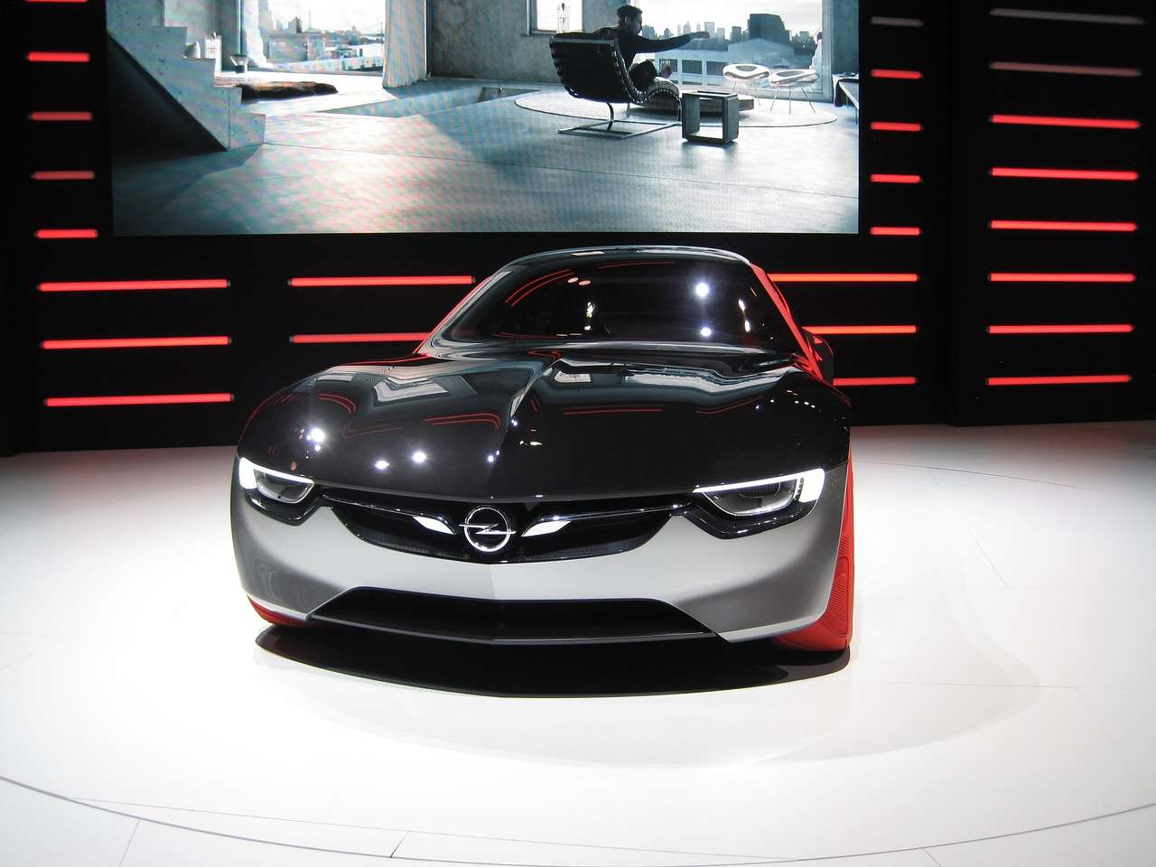 Découvrez toutes les informations essentielles sur le Salon Automobile de Lyon 2025 : dates officielles, marques participantes, nouveautés automobiles dévoilées et conseils pratiques pour préparer votre visite.