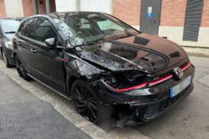 Peut-on assurer deux voitures en tant que conducteur principal en 2025 ?