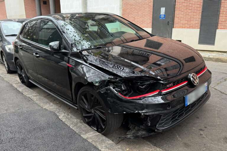 obtenez une assurance fiable pour deux voitures en tant que conducteur principal en 2025. comparez les offres et bénéficiez des meilleures garanties adaptées à vos besoins.