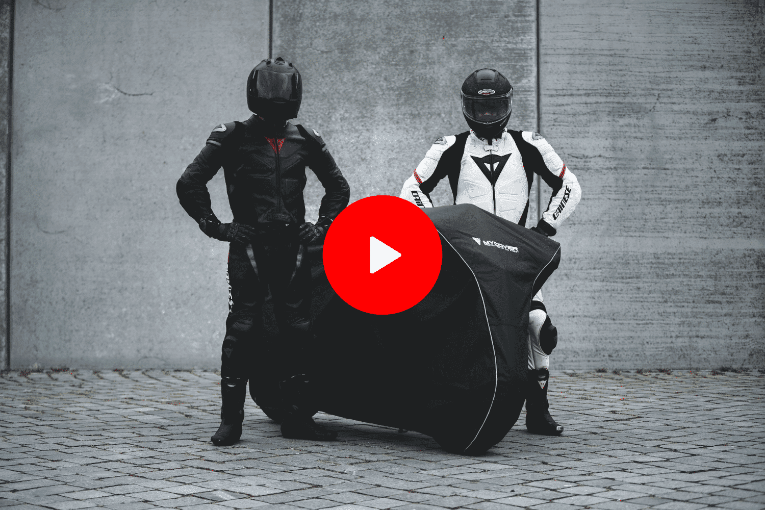 découvrez comment choisir la housse moto idéale en 2025 pour protéger efficacement votre deux-roues contre les intempéries, la poussière et les rayures.