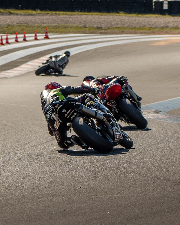 découvrez comment choisir le carénage moto idéal en 2026 pour allier protection, style et performance. conseils, tendances et astuces pour bien choisir votre équipement.