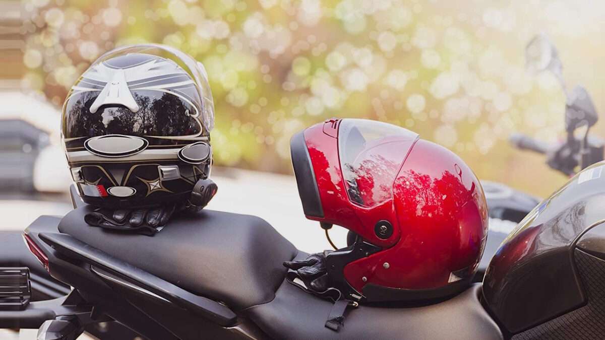 découvrez comment choisir un casque moto personnalisé en 2026 pour allier sécurité, style et confort lors de vos trajets.