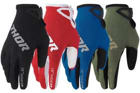 découvrez comment choisir les gants de moto cross en 2026 pour allier protection, confort et performance sur tous vos terrains.