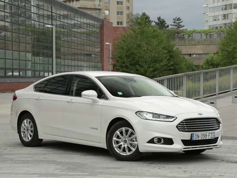 découvrez notre avis complet et nos conseils d'achat sur la ford mondeo hybride, un véhicule alliant performance, économie d'énergie et confort pour une conduite optimale.
