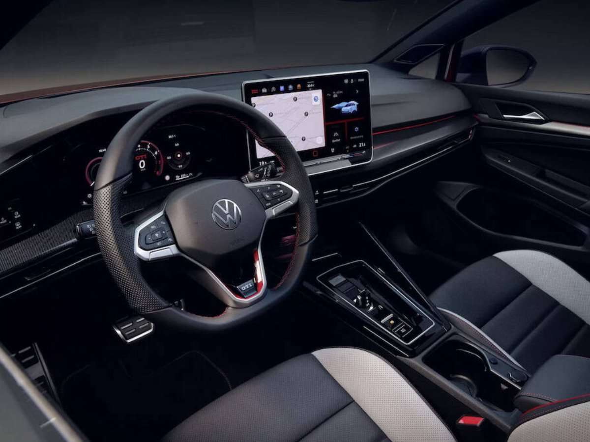 découvrez les nouveautés de la gti 2025 : design innovant, performances améliorées et technologies de pointe pour une expérience de conduite exceptionnelle.