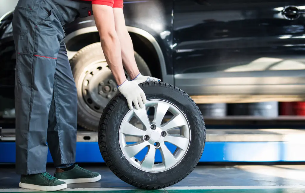 utilisez le simulateur taille pneus pifauto pour trouver facilement les dimensions parfaites pour vos pneus et assurer une conduite sécurisée.