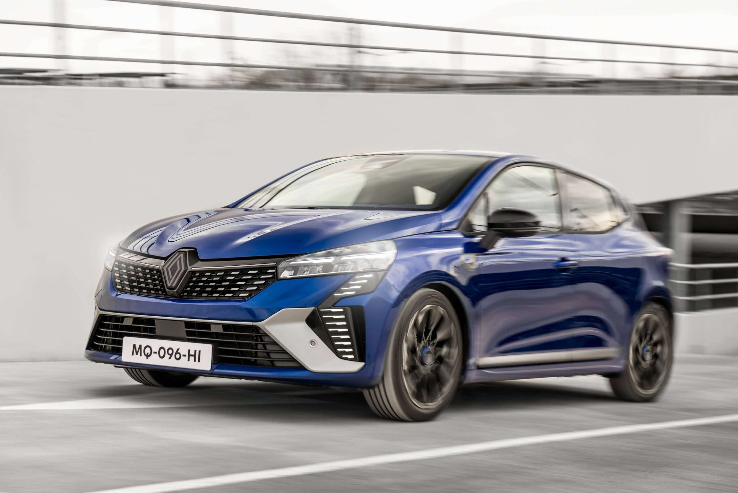 découvrez la renault clio vi, une citadine moderne alliant design élégant, technologies innovantes et performances optimisées pour une conduite urbaine agréable et sécurisée.