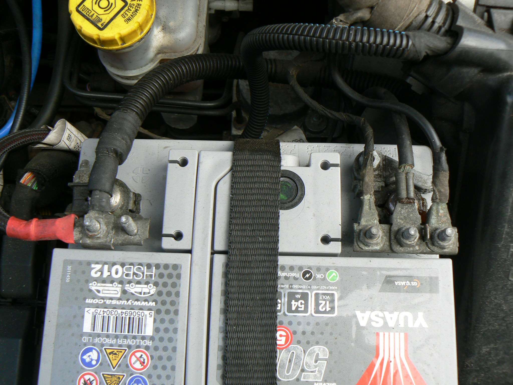 remplacement de batterie moteur pour fiat ducato : guide complet pour choisir, changer et entretenir la batterie de votre utilitaire en toute simplicité.
